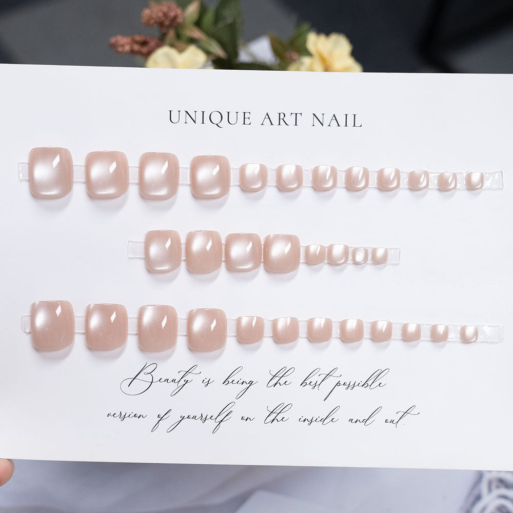 Elegante Metallische Nagelkunst