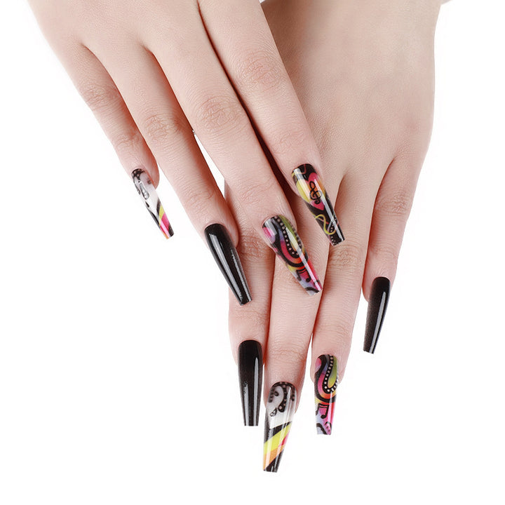 Kreatives Nail Art Set Karnz