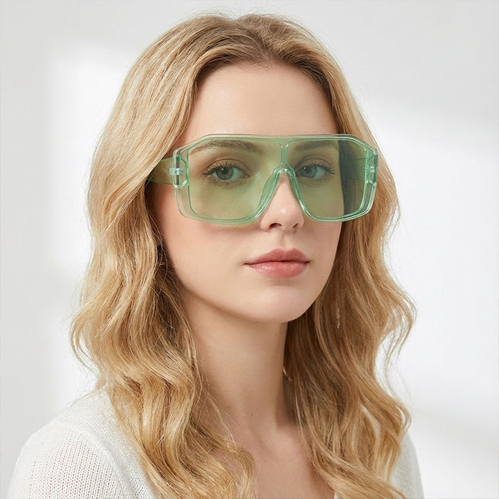 Damen Oversized Sonnenbrille mit robustem Rahmen und stylischem Design Karnz