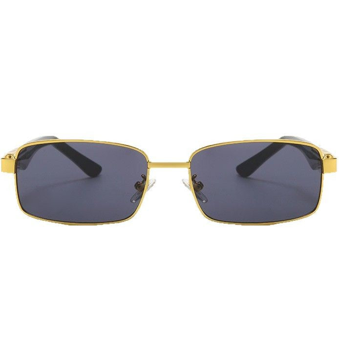 Damen Korrektionsbrille mit elegantem goldfarbenem Rahmen und stylischem Design Karnz