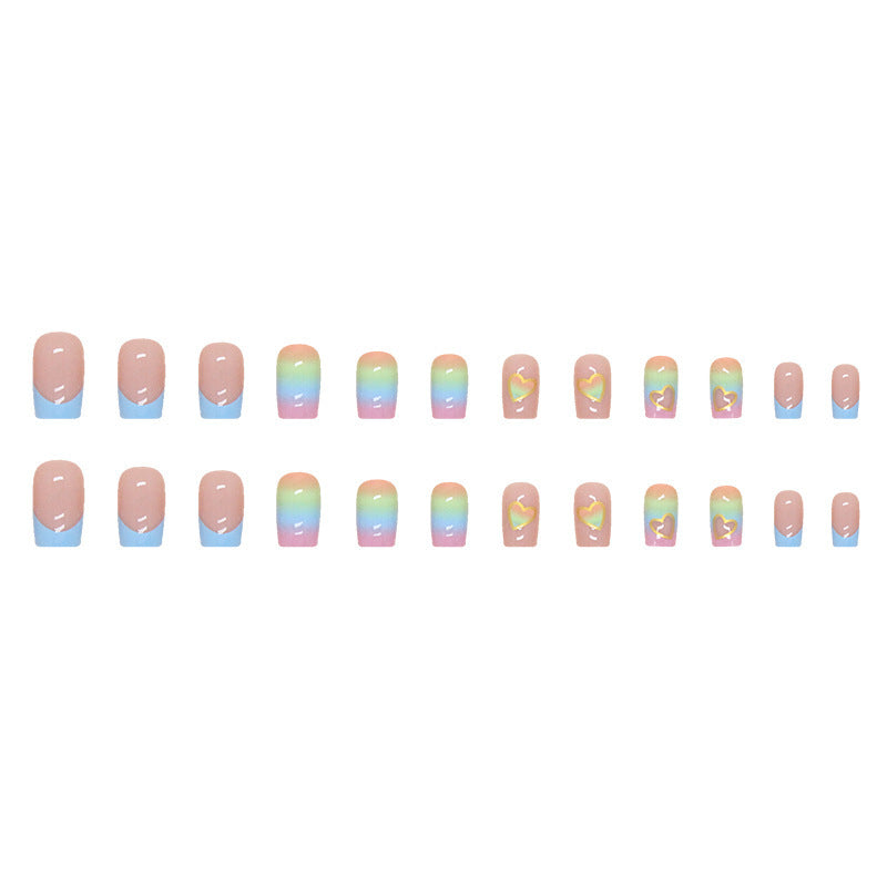Künstlerische Herz-Themen Press-On Nageldesigns Karnz