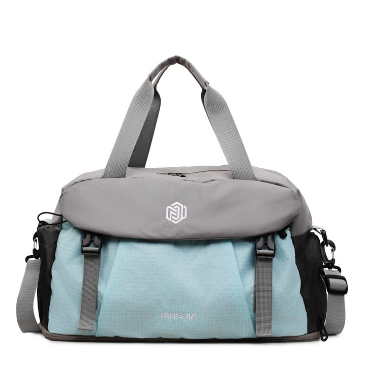 Vielseitige Reisetasche mit erweiterbarem Stauraum