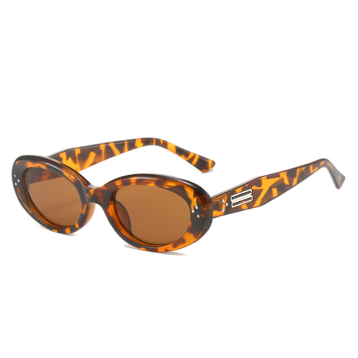 Retro-inspirierte ovale Sonnenbrille Karnz