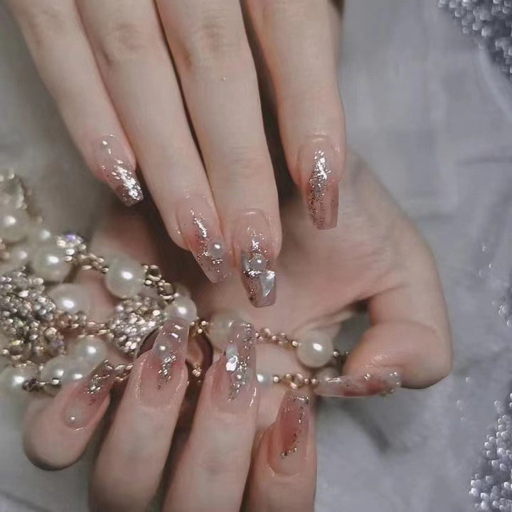 Dekoratives Press-On Nagelkunst-Set Karnz
