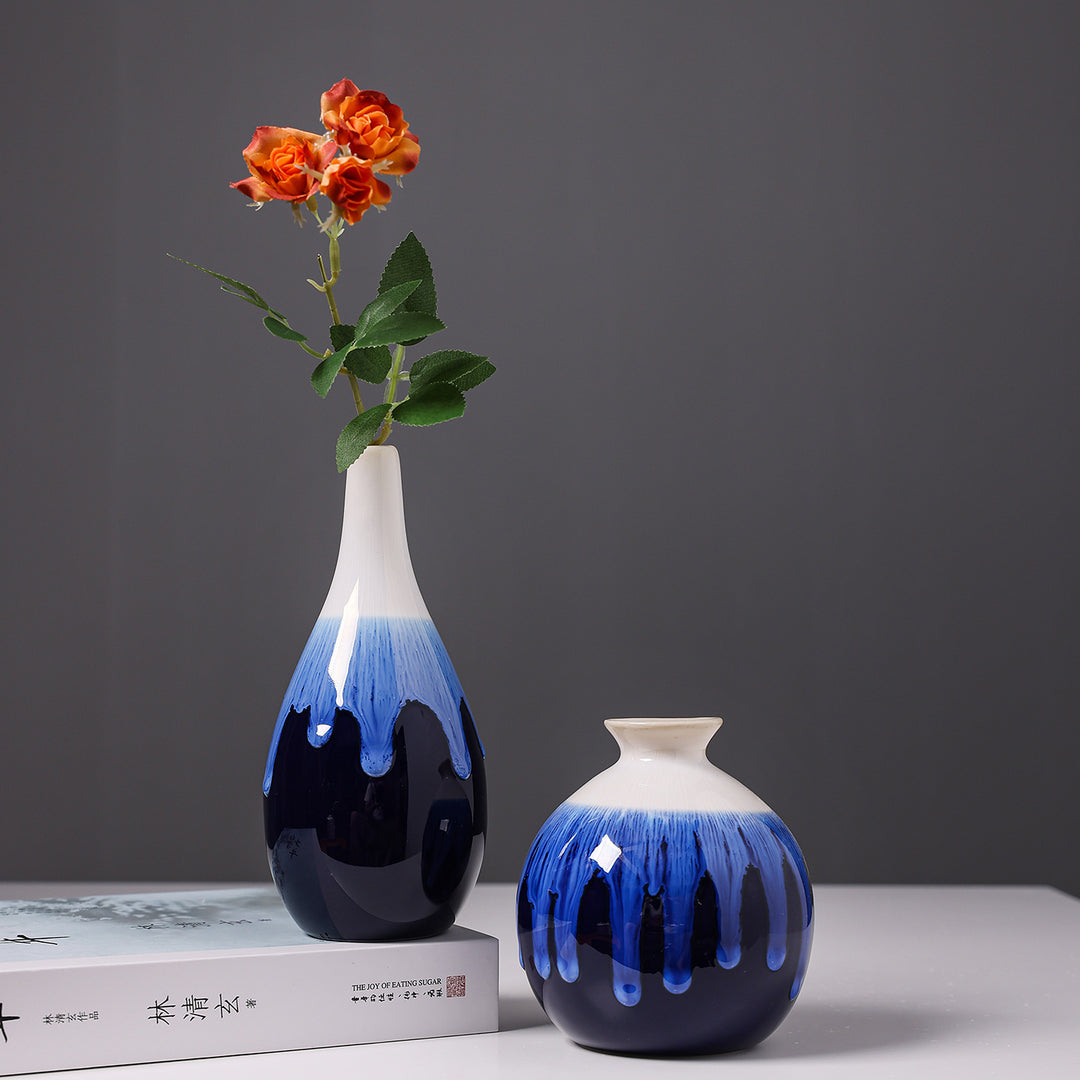 Künstlerische dekorative Mini-Vase