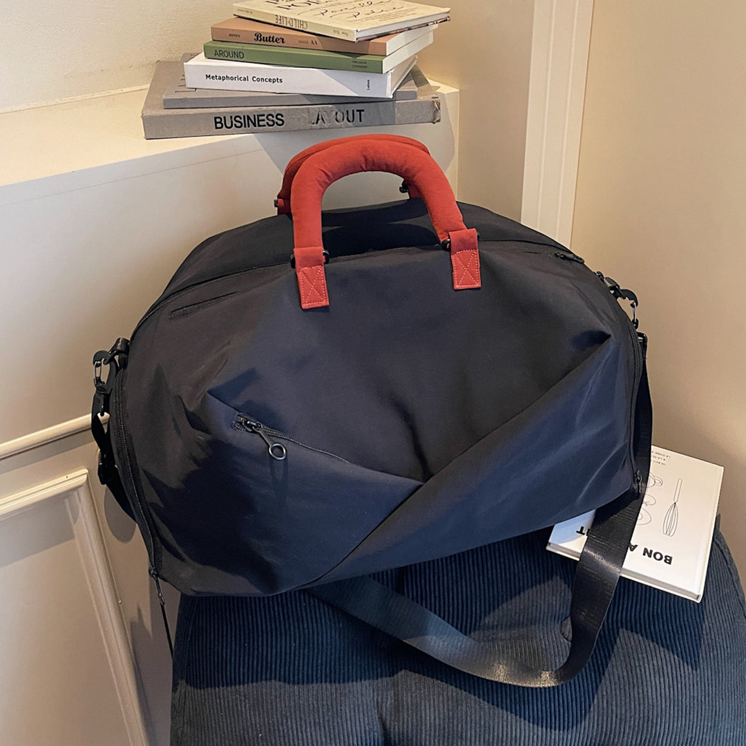 Schlanker minimalistischer Reisetasche Karnz