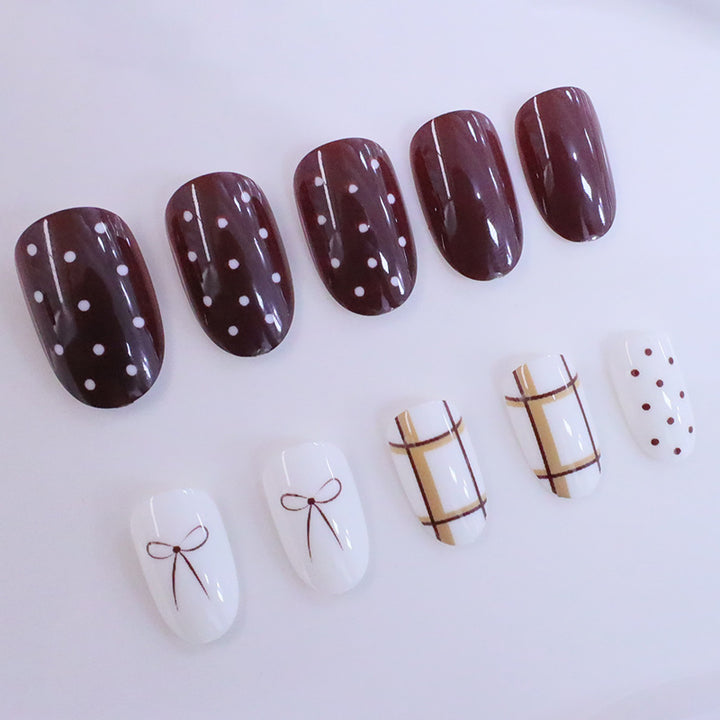 Elegantes Künstlerisches Nagelset Karnz