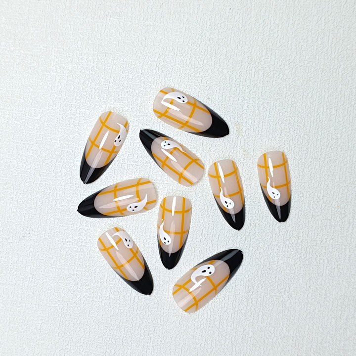 Künstlerisches Halloween-Themen Press-On Nagelset Karnz