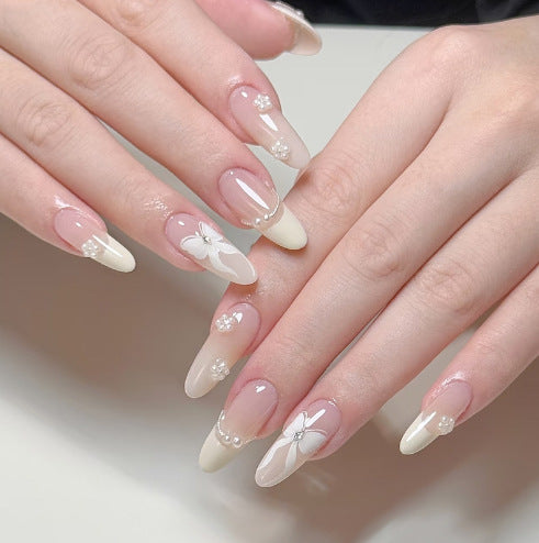 Künstlerische Blumen- und minimalistische Fingernägel zum Aufkleben Karnz