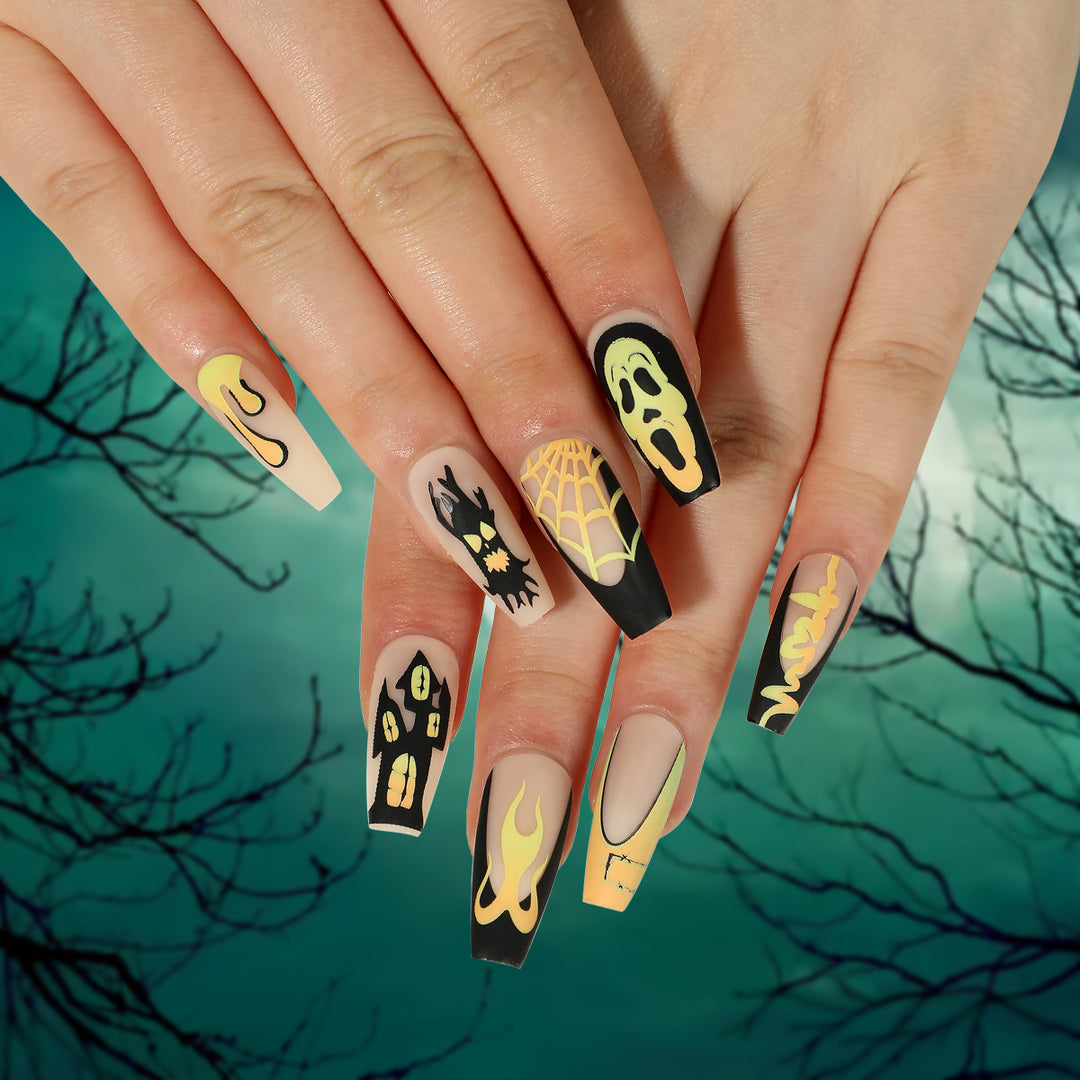 Kreative Halloween Nagelkunst Karnz