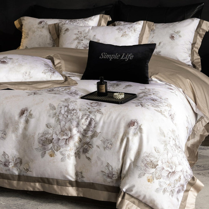 Luxuriöses Floral-Satin-Bettbezug-Set mit Randbesatz