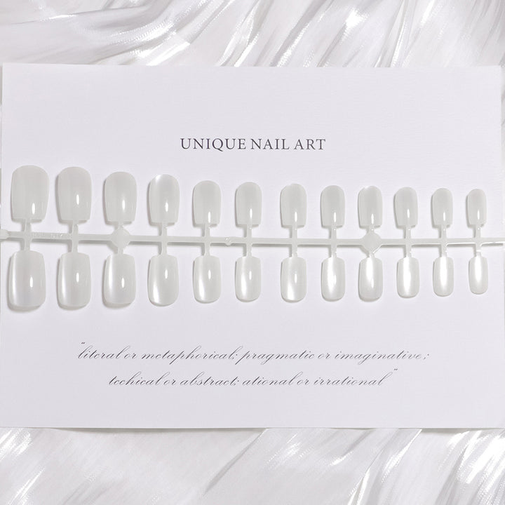 Einzigartiges Press-On Nageldesign Set Karnz