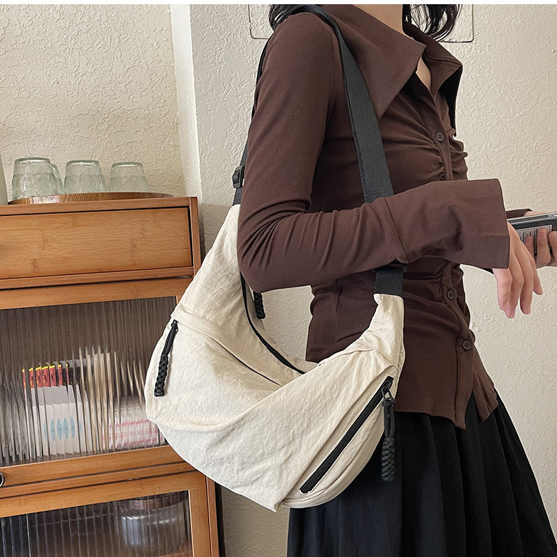 Leichter Sling Bag Karnz