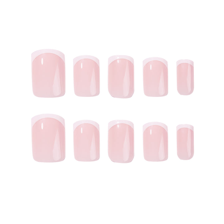 Elegante Hochglanz-Nagelkunst mit französischem Design Karnz