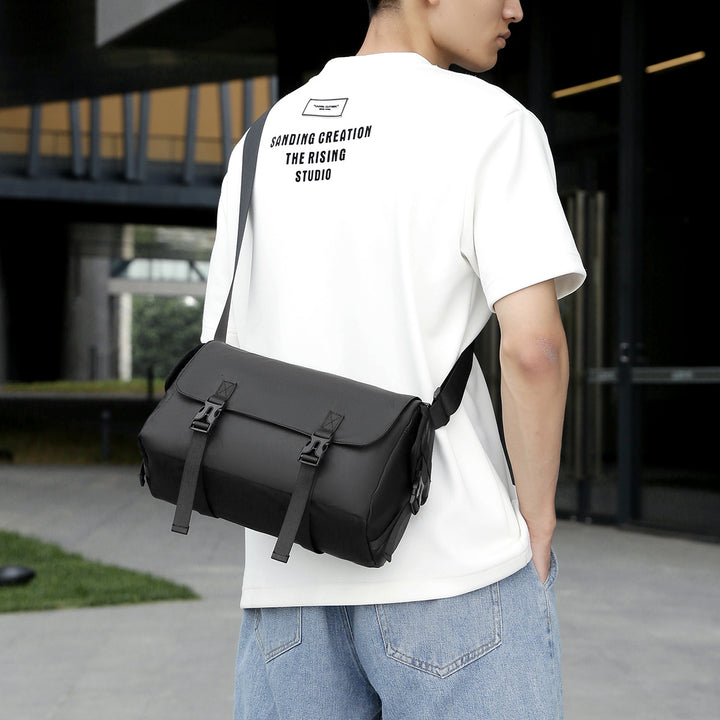 Modulare Messenger-Tasche mit Wasserabweisendem Material und Verstellbarem Schultergurt Karnz