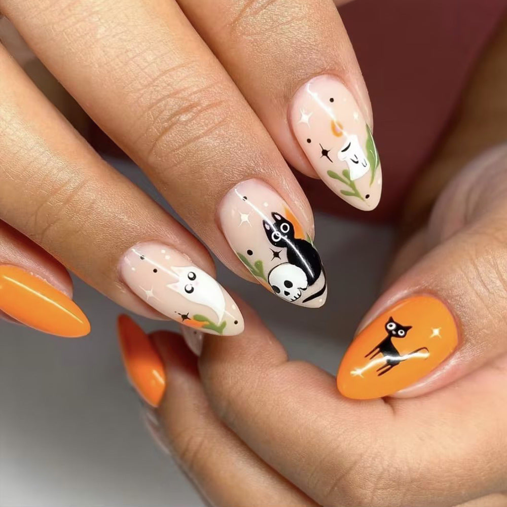Künstlerische Press-On Nagelkunst mit fantasievollen Tierdesigns Karnz