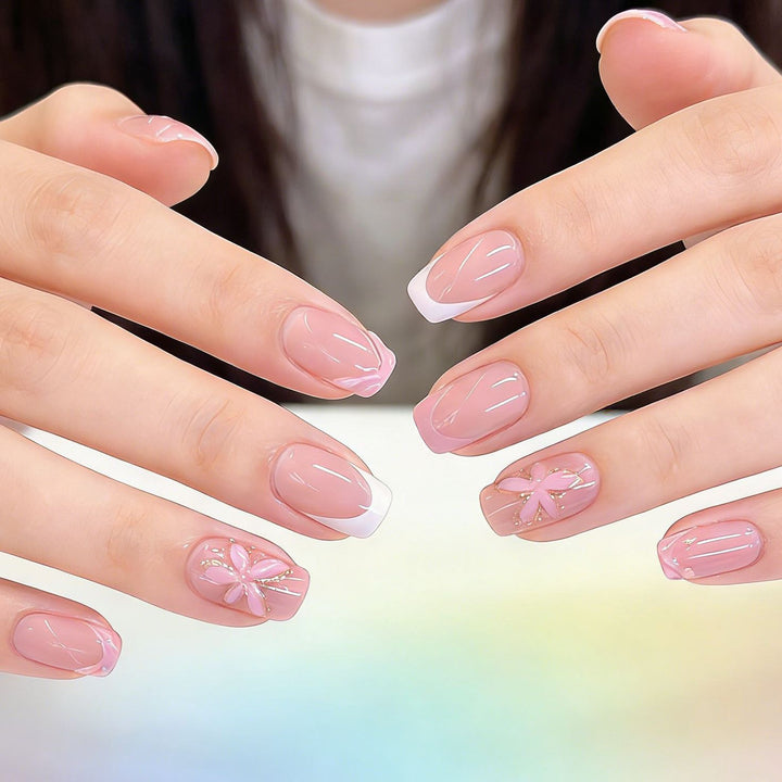 Elegantes Blumendesign Press-On-Nagelset Karnz