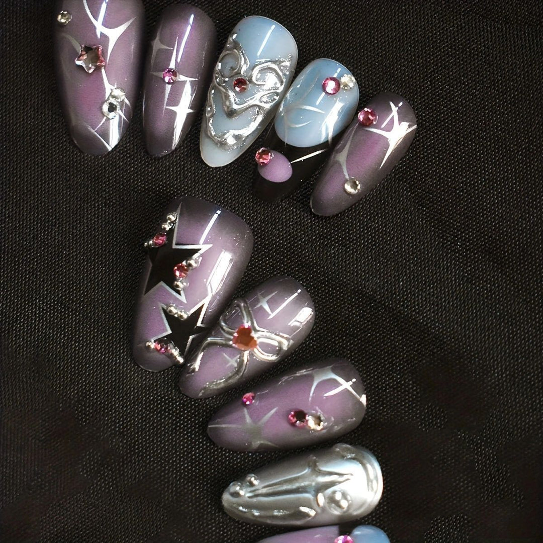 Künstlerisches Nageldesign Karnz