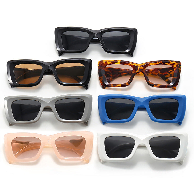 Damen modische quadratische Sonnenbrille mit stilvollem Rahmen Karnz