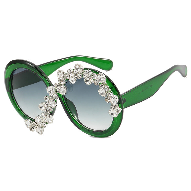 Damen Glamouröse Sonnenbrille mit Strassapplikationen Karnz