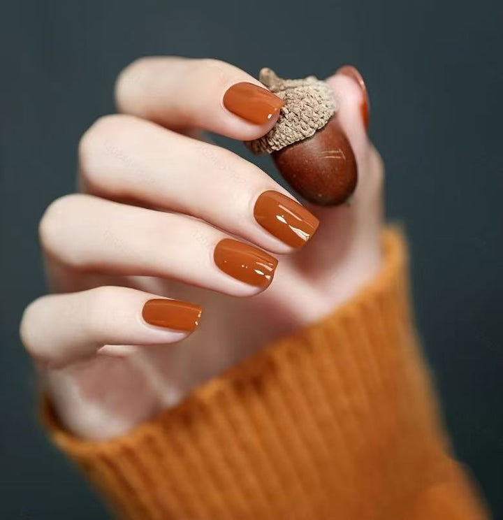 Glänzende Press-On Nagelspitzen Karnz
