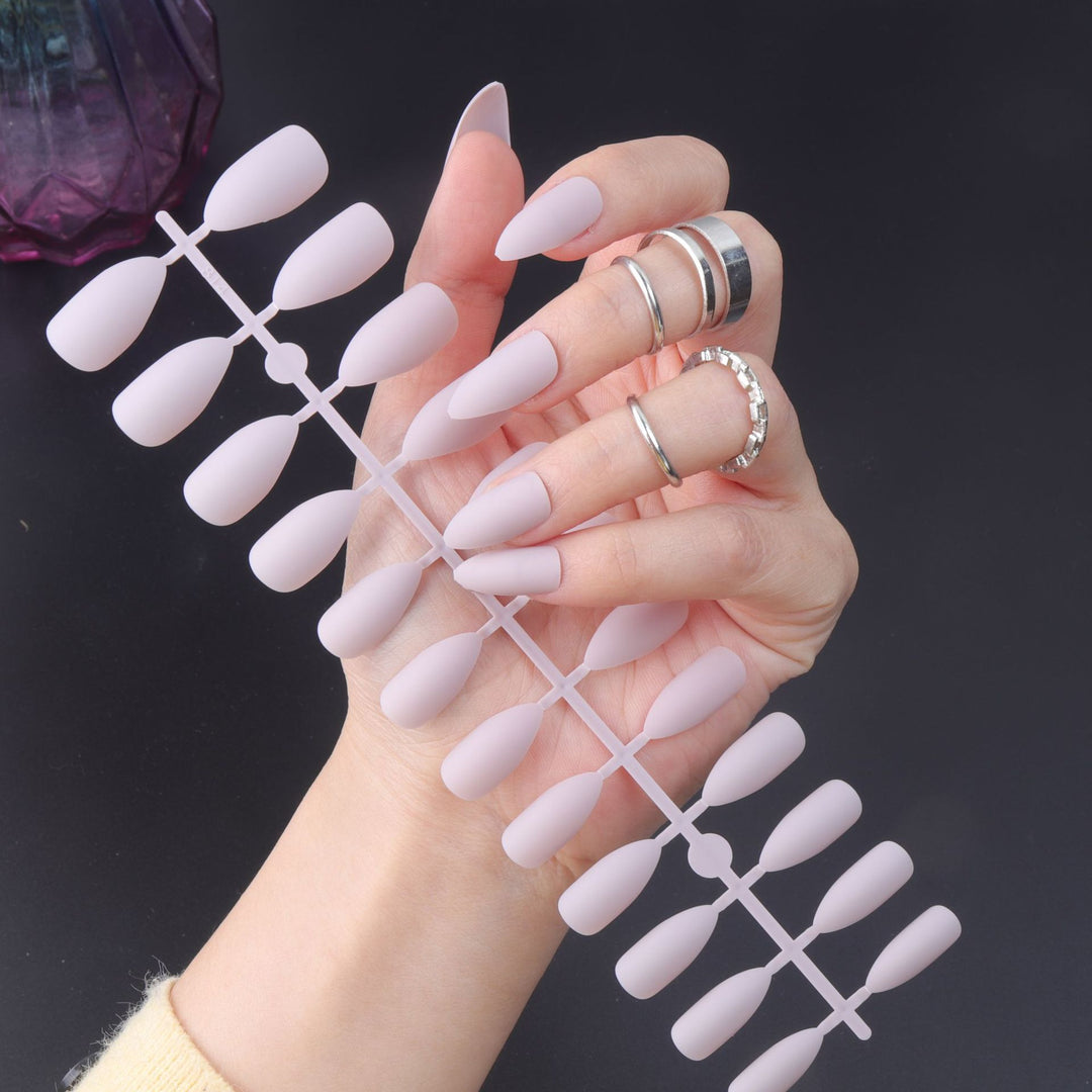 Stiletto Press-On Nail Set Karnz