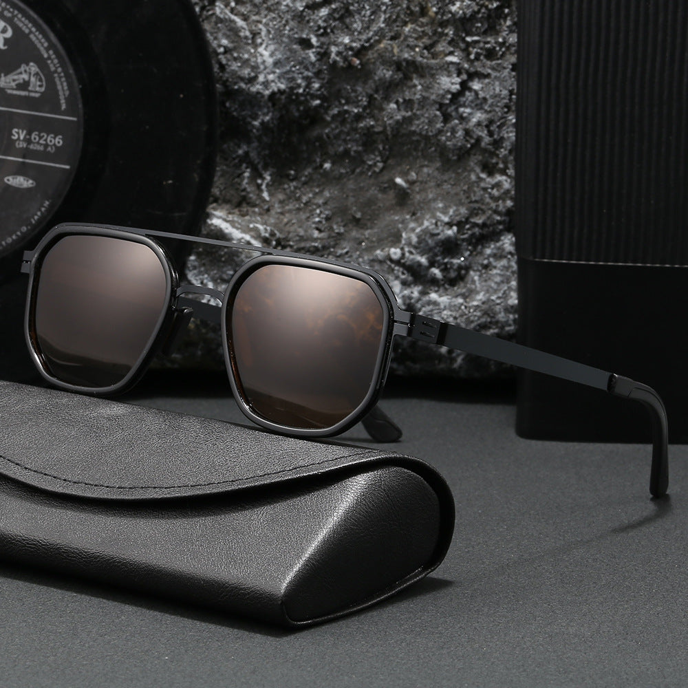 Damen modische Sonnenbrille im modernen stilvollen Design Karnz