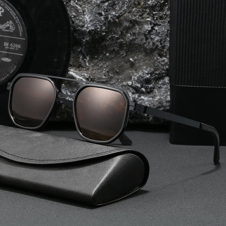 Damen modische Sonnenbrille im modernen stilvollen Design Karnz