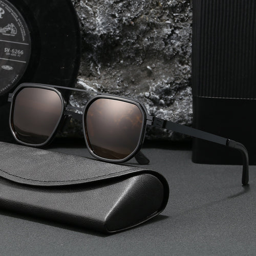 Damen modische Sonnenbrille im modernen stilvollen Design Karnz