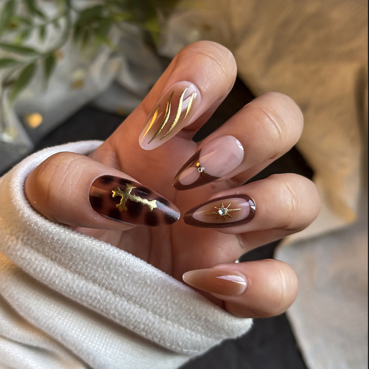 Stylisches Nail Art Design Kit Karnz