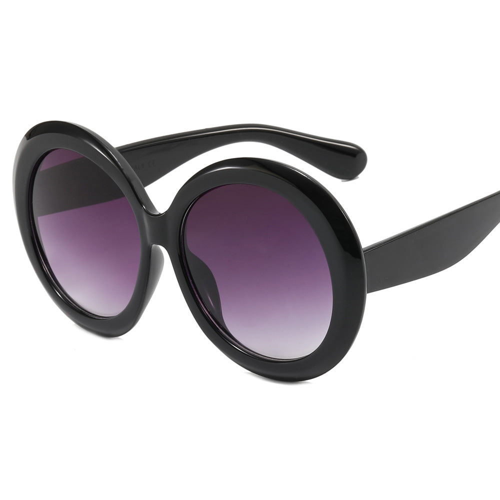 Damen glamouröse voluminöse Sonnenbrille Karnz