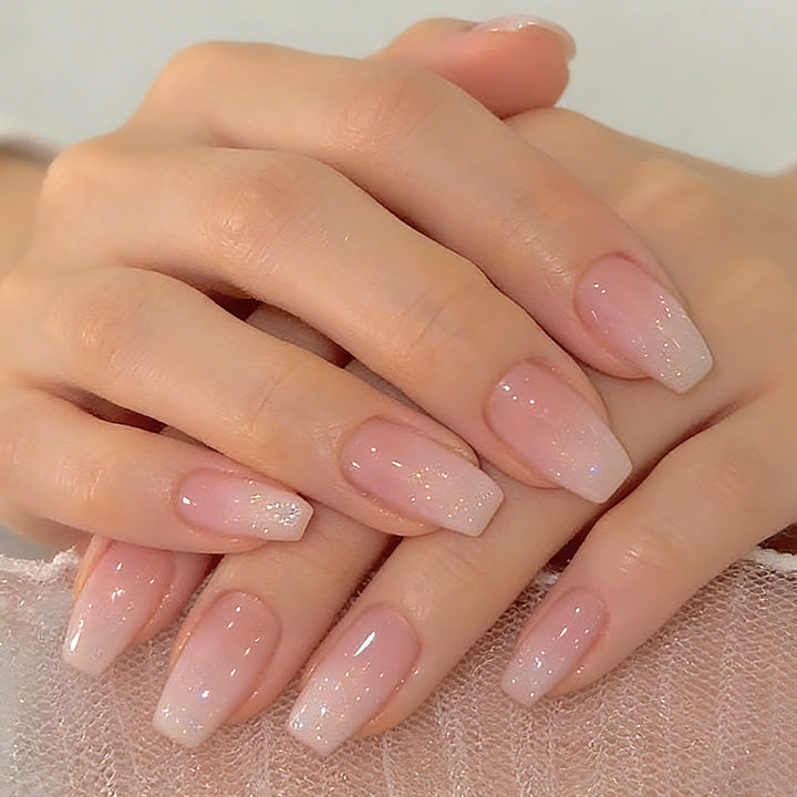 Elegante Ombre Press-On Nägel Karnz