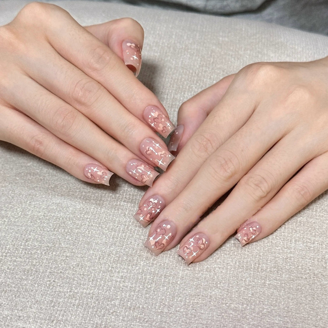 Herz-Beschmückte Press-On Nagelset
