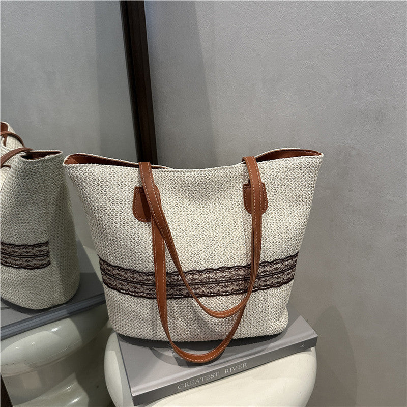 Umweltfreundliche handgewebte Strandtasche Karnz