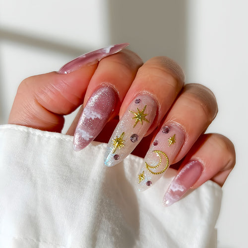 Himmlische Themen Press-On Nagelkunst Karnz