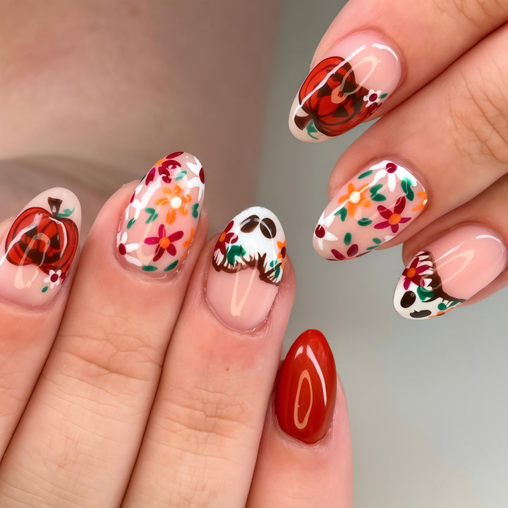 Kunstnägel mit herbstlichen Motiven Karnz