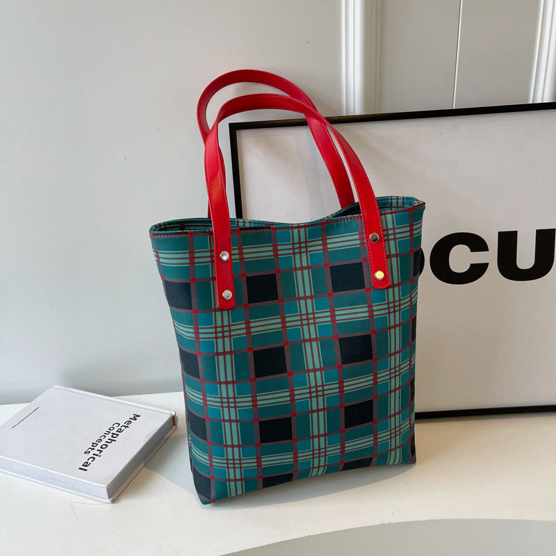 Stylishe Karierte Tasche