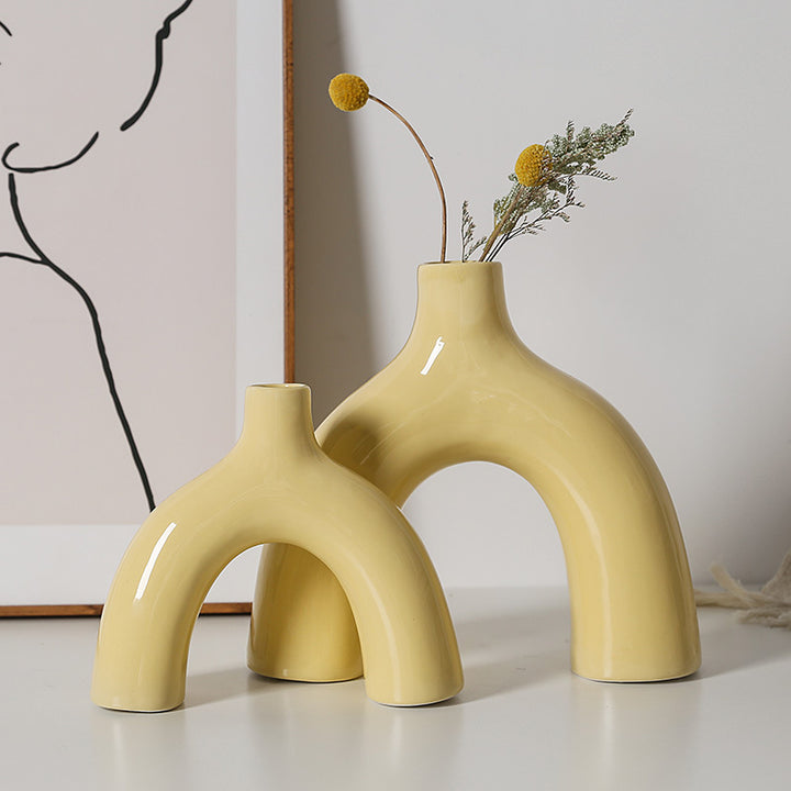 Stylische und kreative Keramikvase Karnz
