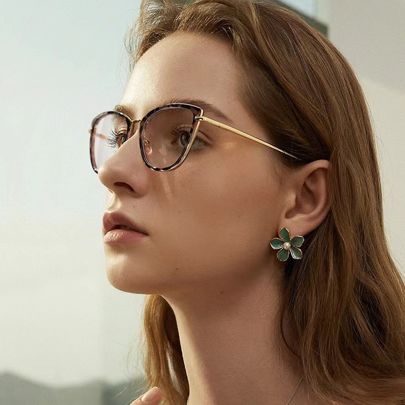 Damen modische Cat-Eye Sonnenbrille mit UV-Schutz und ergonomischem Design Karnz