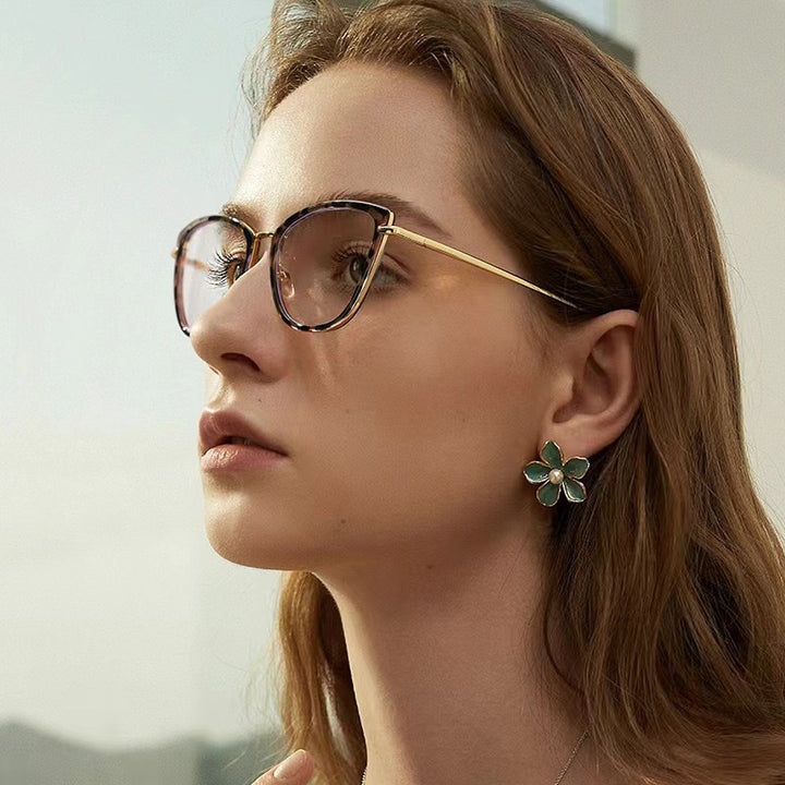 Damen modische Cat-Eye Sonnenbrille mit UV-Schutz und ergonomischem Design Karnz