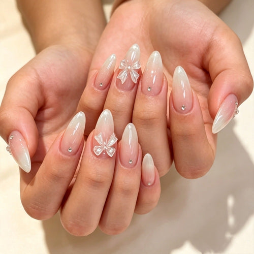 Elegantes Druck-Nagel-Set mit dekorativem Schleifen- und Juwelenakzenten Karnz