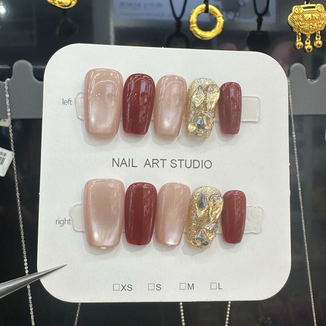 Glamorous Press-On Nail Set Karnz
