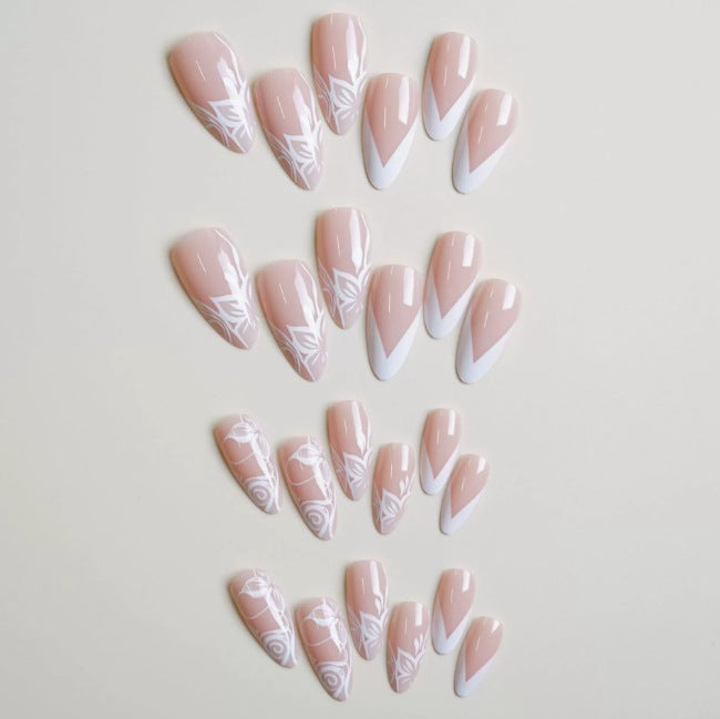 Künstlerische Florale Stiletto Nagelkunst Karnz