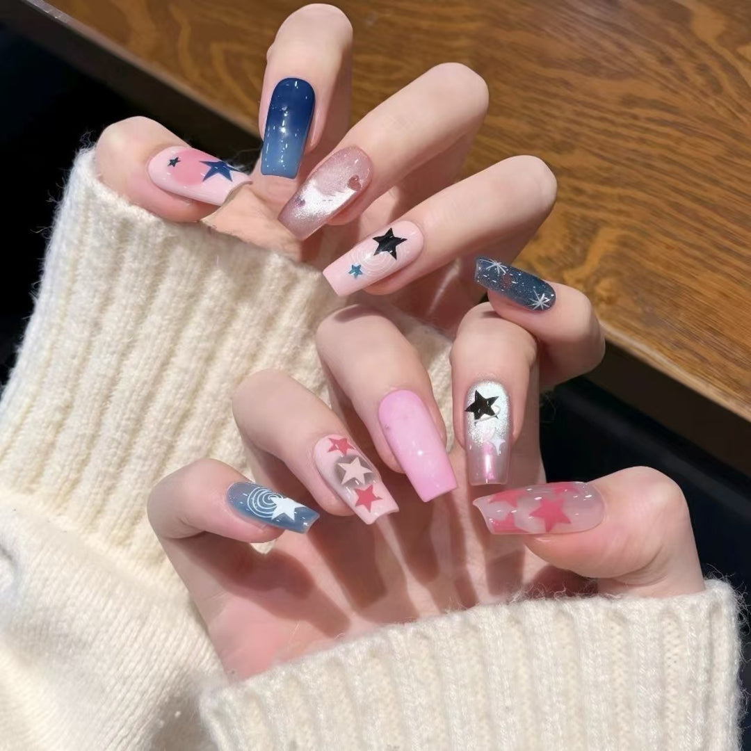 Verspieltes Charakter-Nagelkunst-Design-Kit Karnz