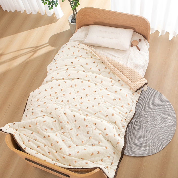 Damen Tagesdecke mit hochwertigem floralem Design Karnz