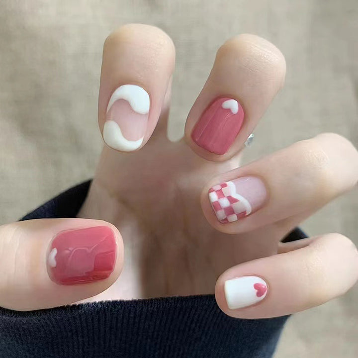 Künstlerische Nagelverlängerungen Karnz