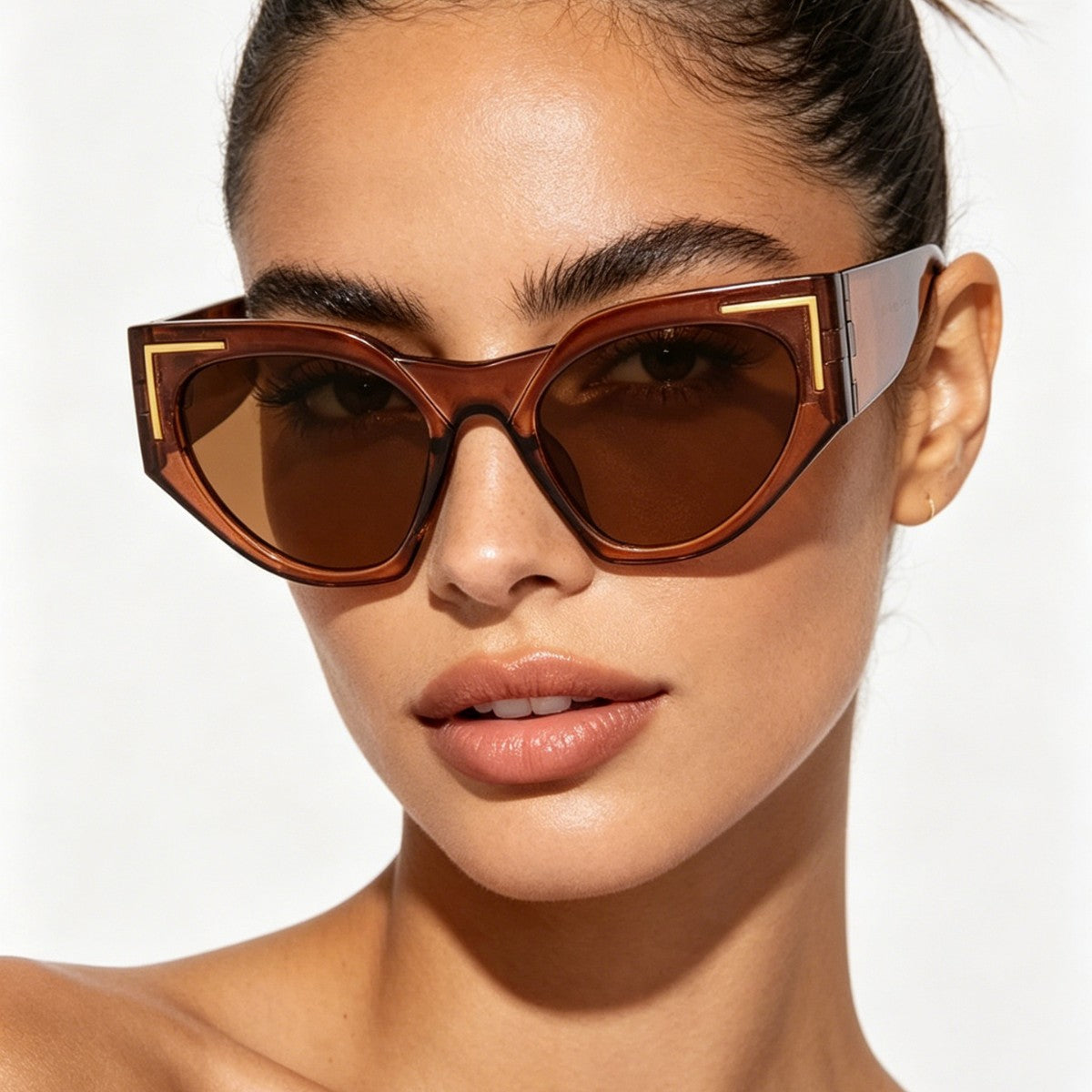 Damen kreative Cat-Eye Sonnenbrille mit transparentem Rahmen und braunen Gläsern Karnz