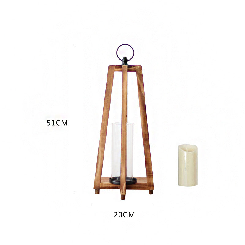 Stilvolle Laterne aus Holz Karnz