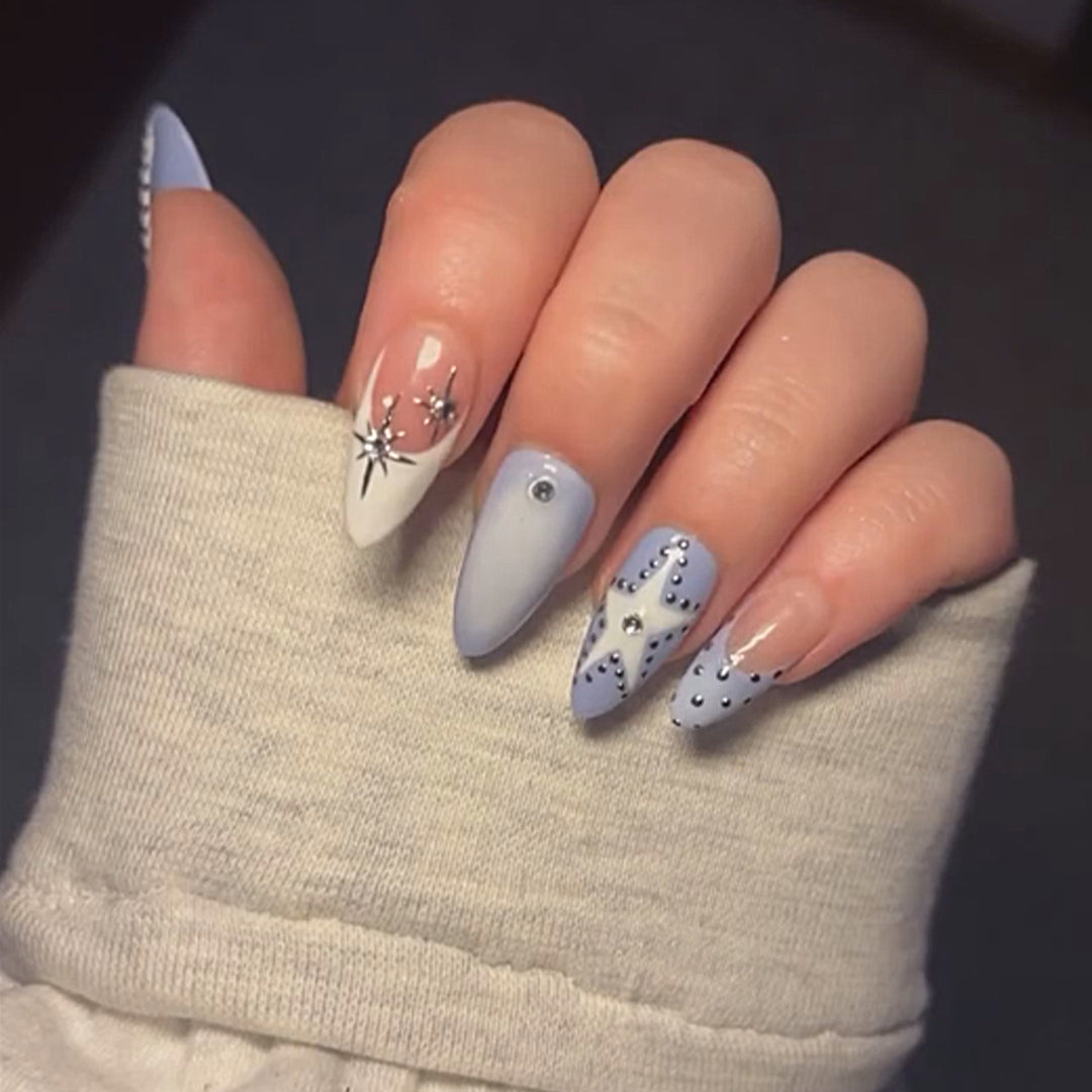 Elegantes Press-On Nail Art Kit Karnz