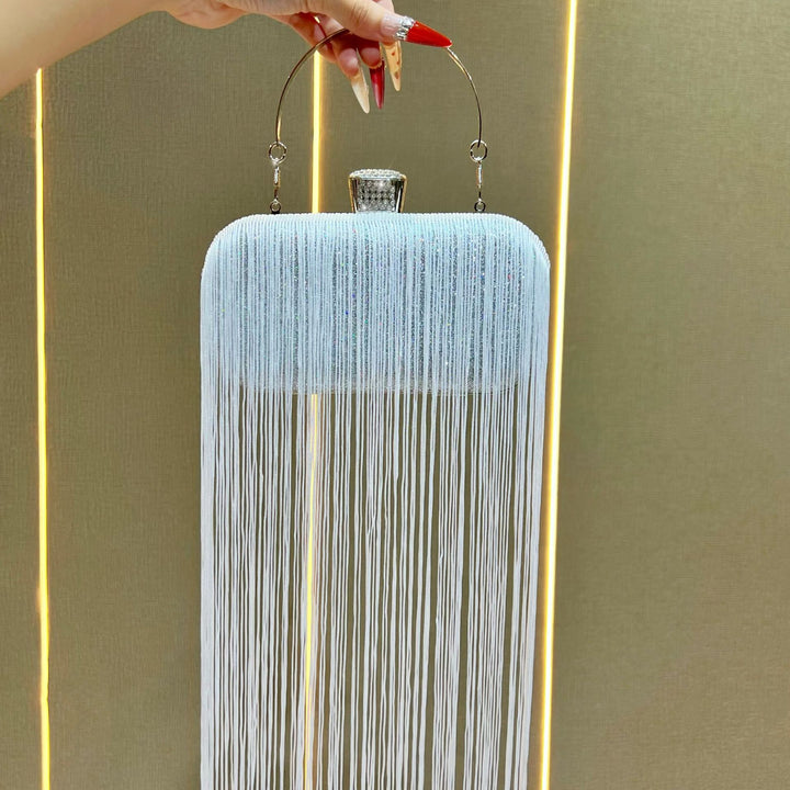 Fransen Detail Abend-Clutch